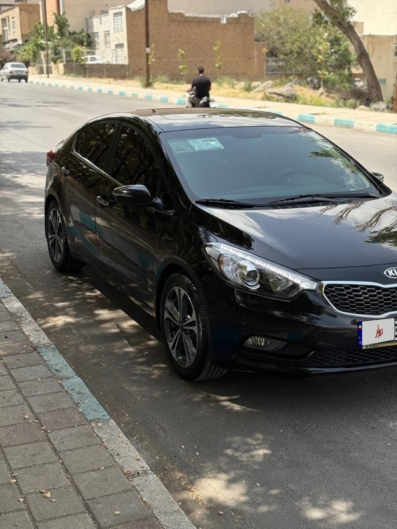 کیا سراتو 2.0 لیتر اتوماتیک GT لاین - 2015