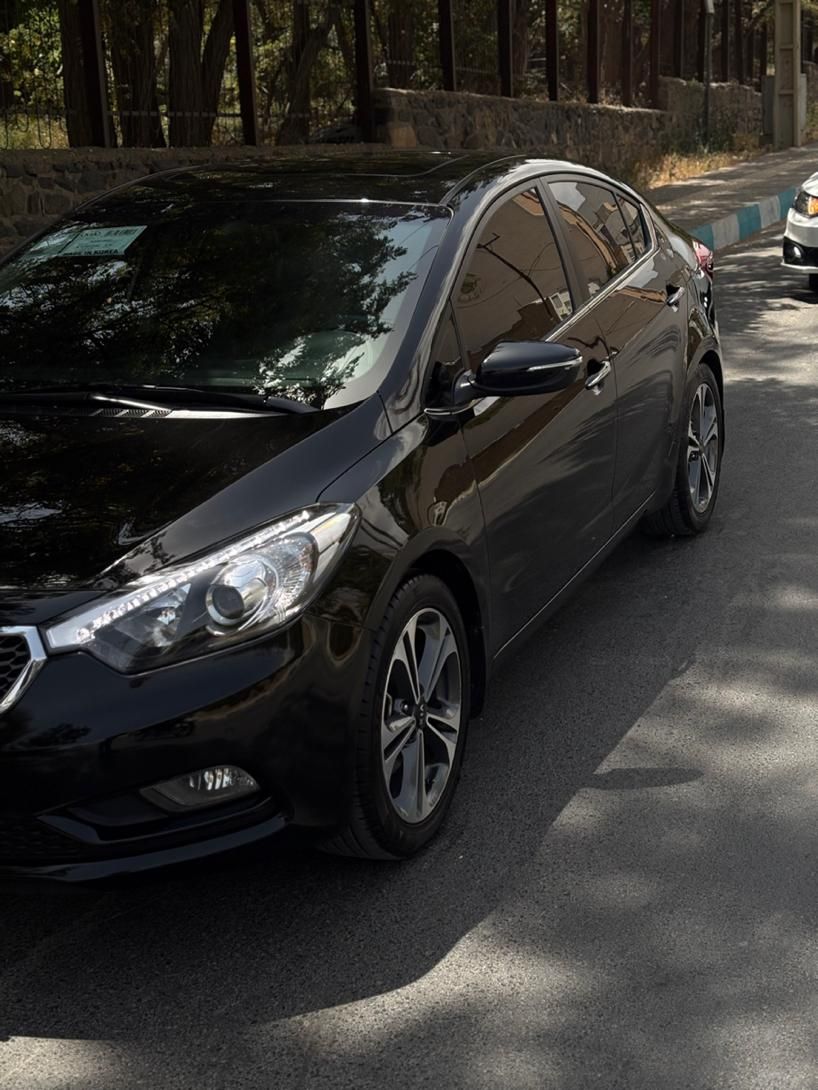 کیا سراتو 2.0 لیتر اتوماتیک GT لاین - 2015