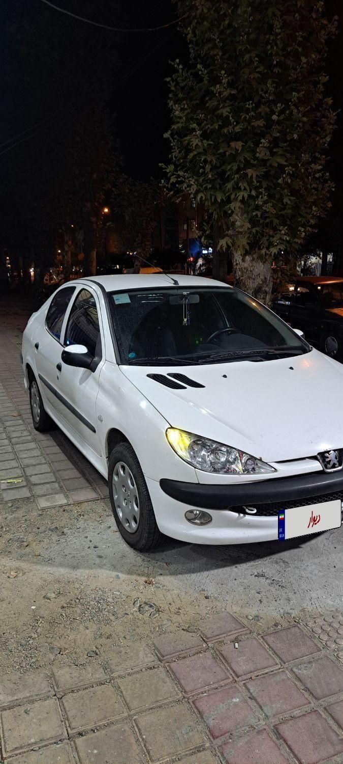 پژو ۲۰۶ صندوق دار v8 - 1395