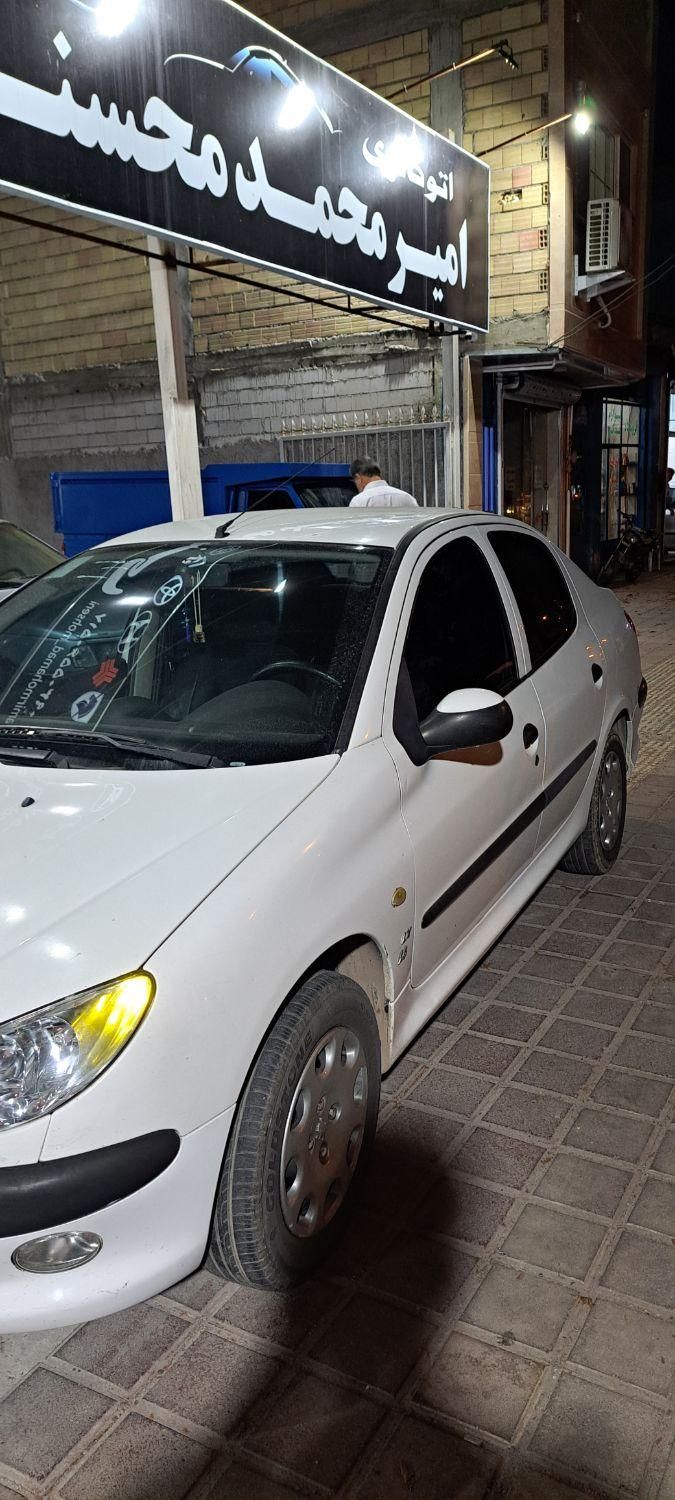 پژو ۲۰۶ صندوق دار v8 - 1395