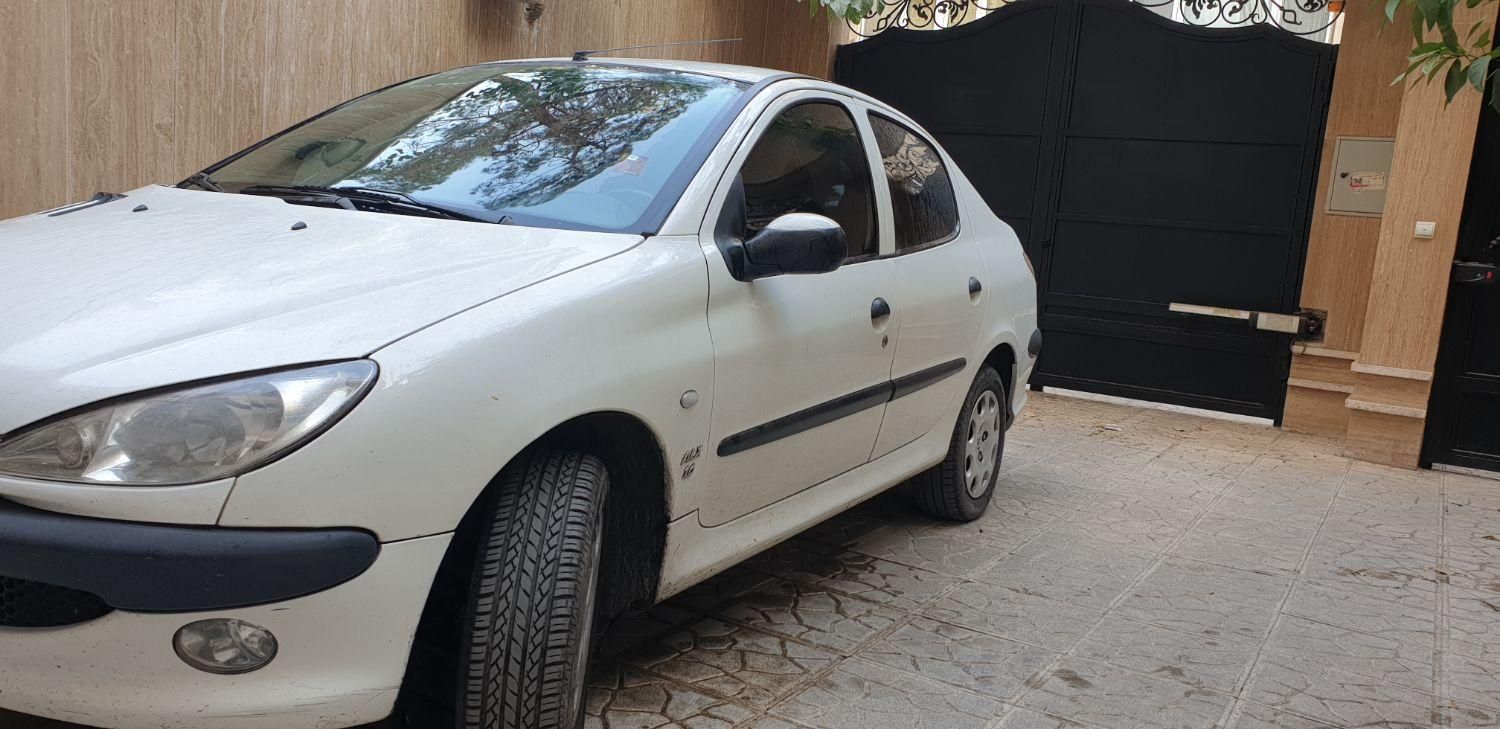 پژو ۲۰۶ صندوق دار v8 - 1391