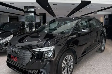 آئودی الکتریکی Q5 ۴۰ - 2024