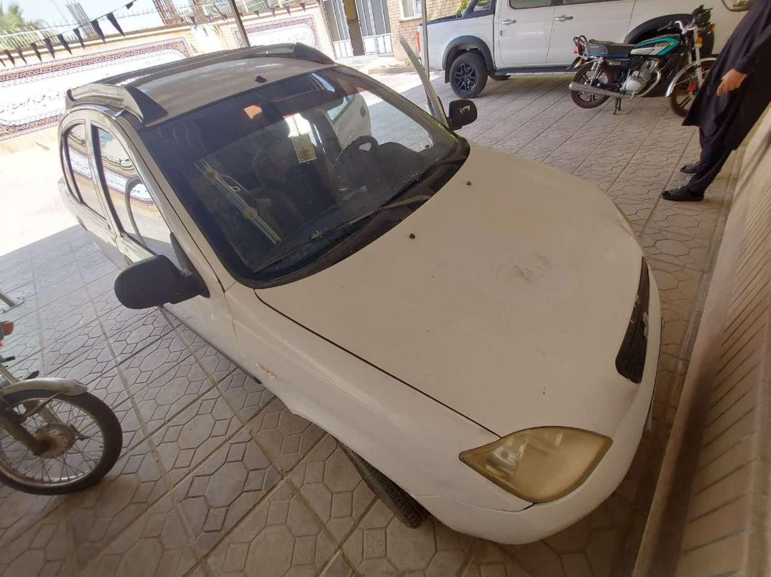 تیبا صندوق دار SX - 1393