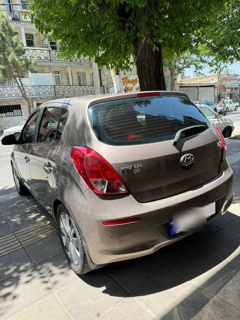 هیوندای i20 فول وارداتی - 2015