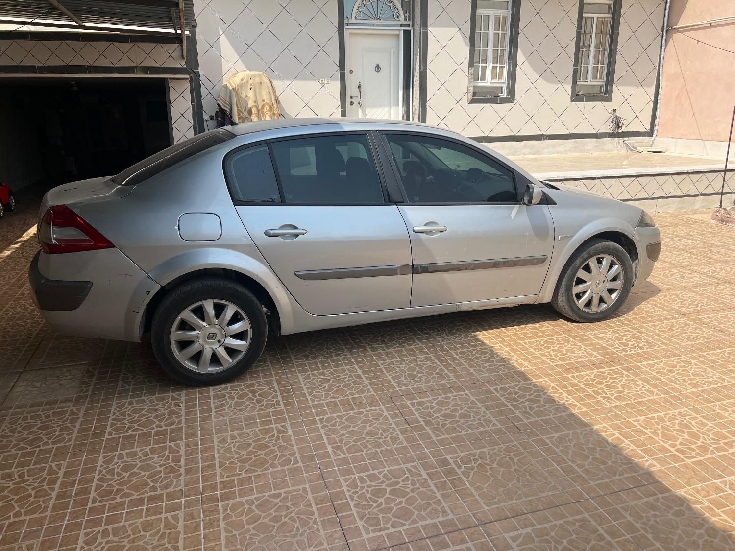 رنو مگان پارس خودرو 2000 - 1391