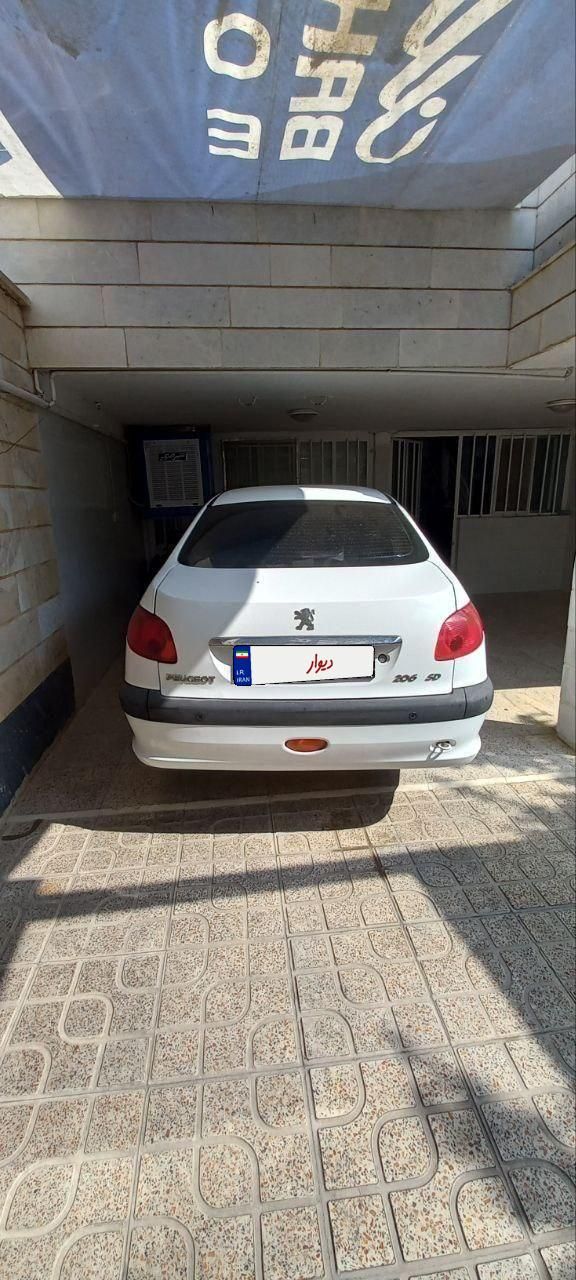 پژو ۲۰۶ صندوق دار v8 - 1394