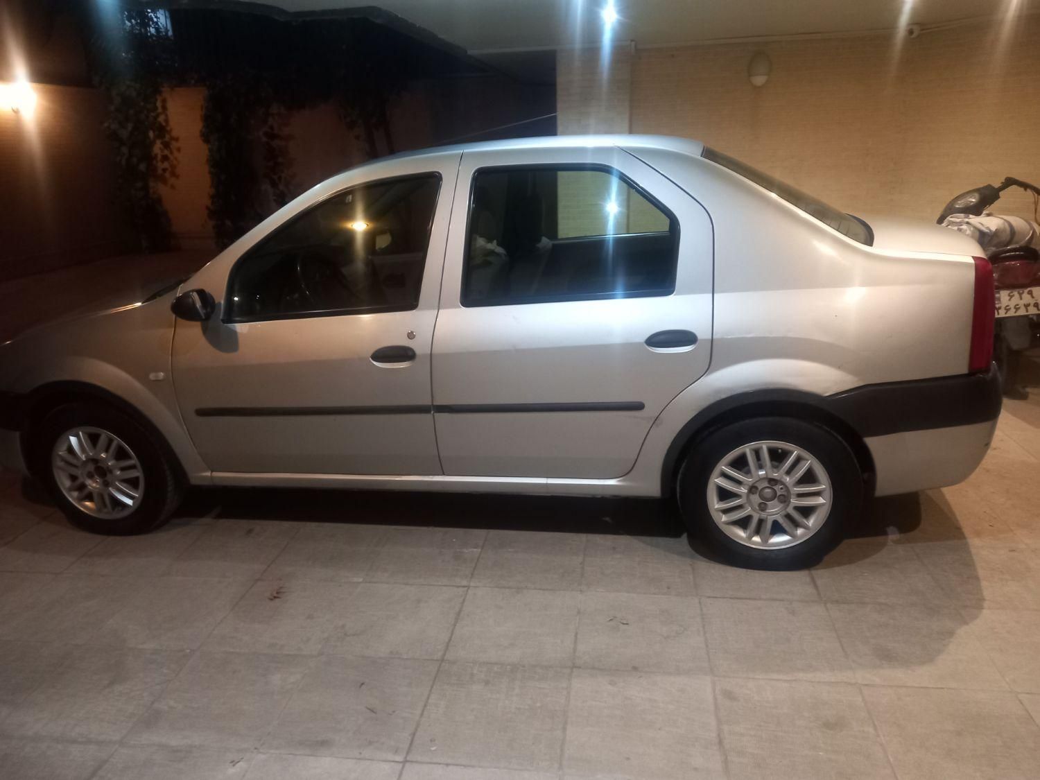 خودرو رنو، تندر 90 آگهی ann_19306080