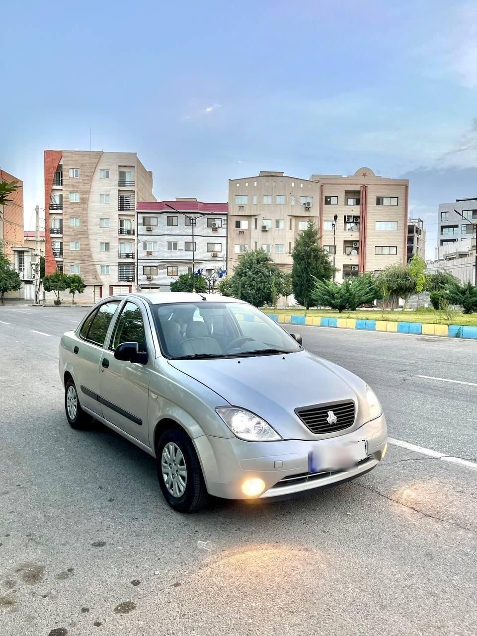 تیبا صندوق دار SX - 1392