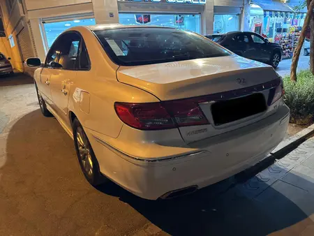 هیوندای آزرا (گرنجور) 3000cc - 2011