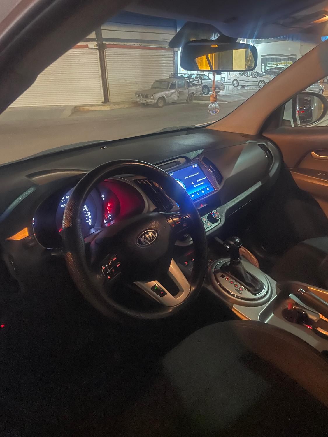 کیا اسپورتیج 4 سیلندر فول 2400cc - 2015