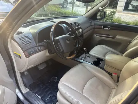 کیا موهاوی فول v8 - 2010