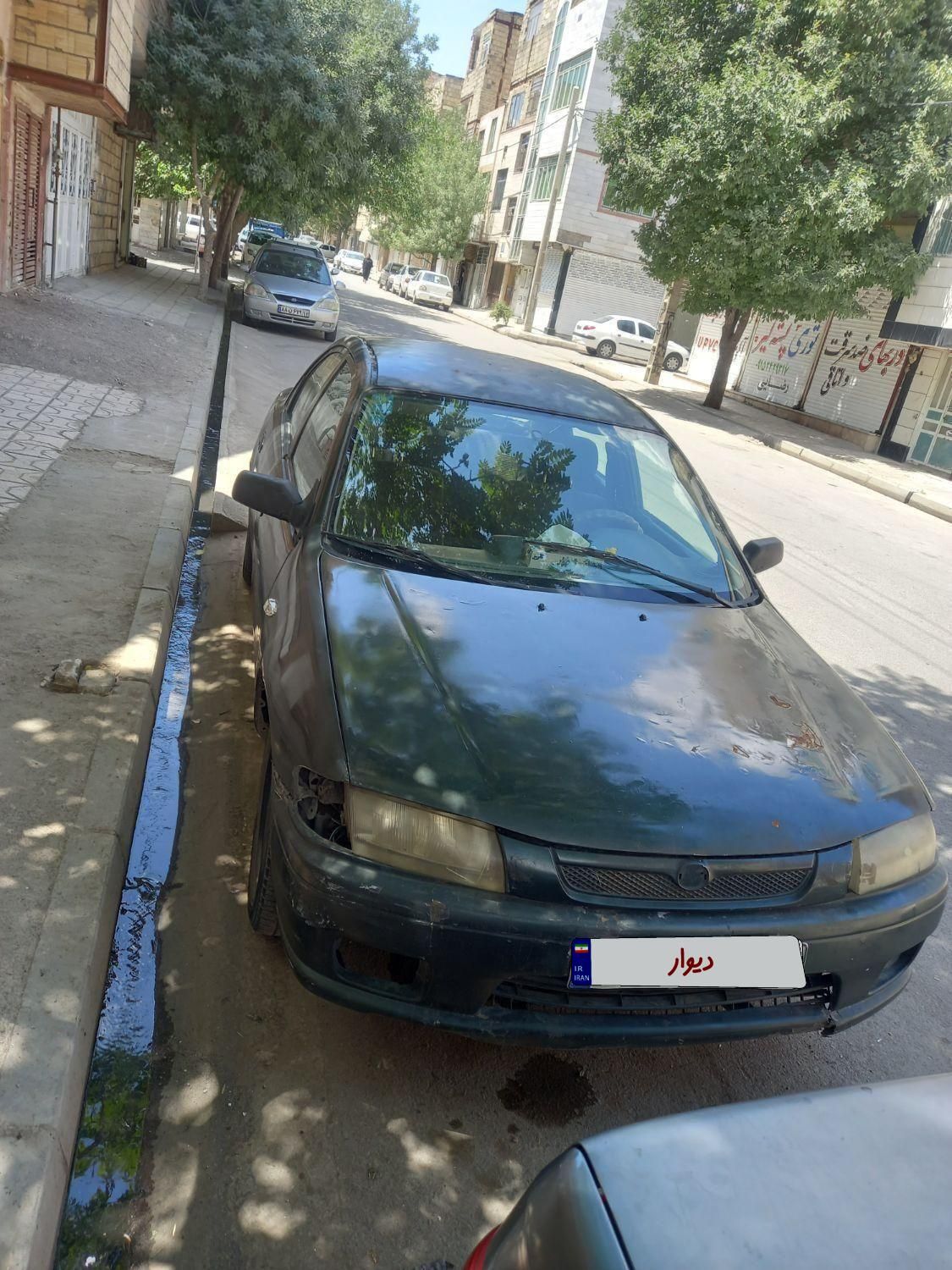 مزدا 323 F - 1378
