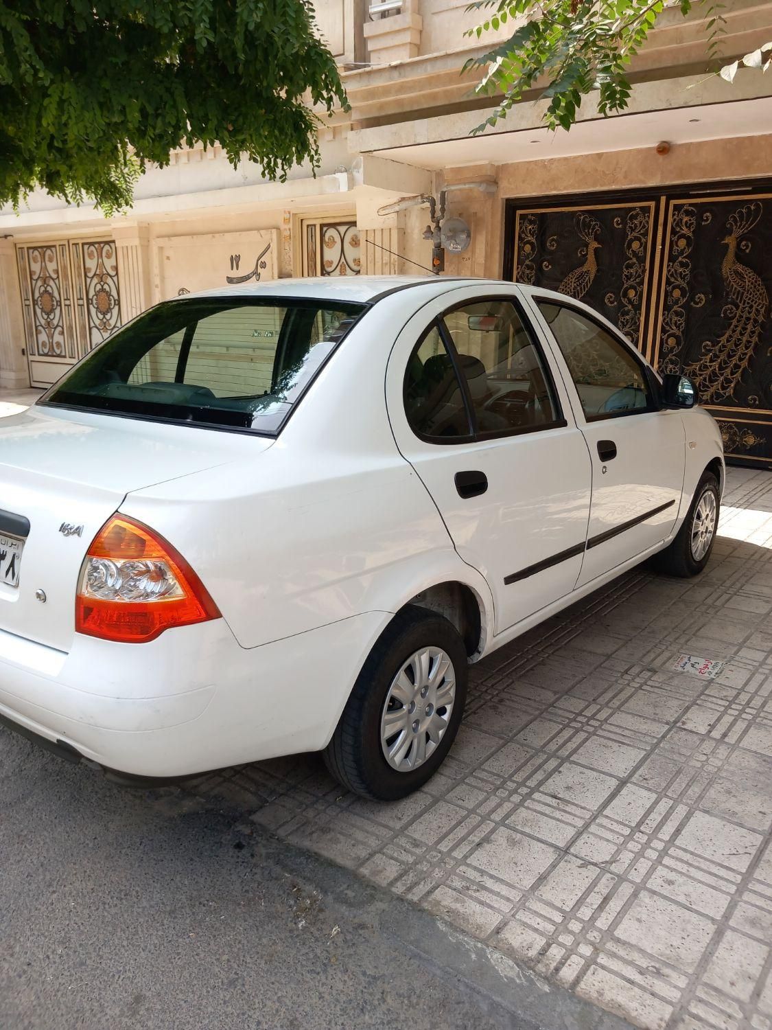تیبا صندوق دار SX - 1395
