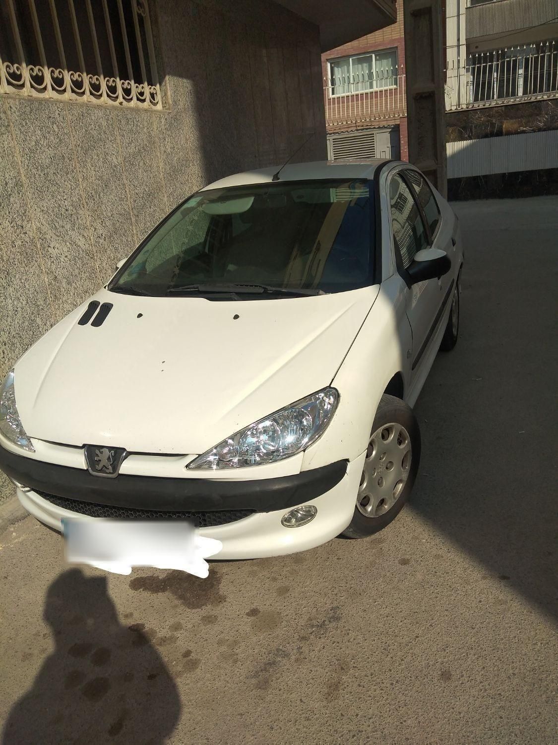 پژو ۲۰۶ صندوق دار v8 - 1388