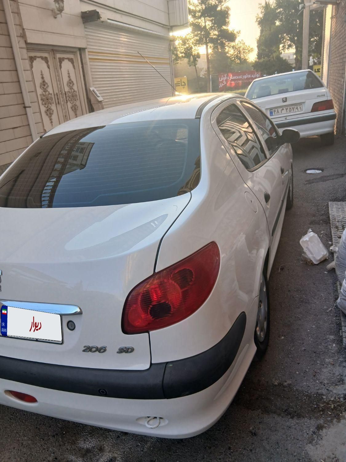 پژو ۲۰۶ صندوق دار v8 - 1395