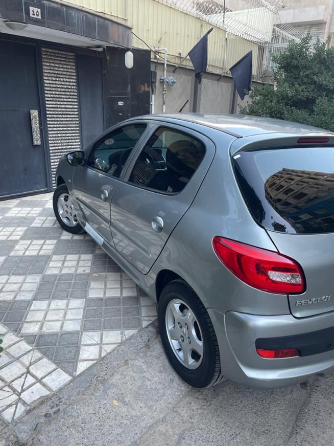 پژو 207 اتوماتیک - 1400