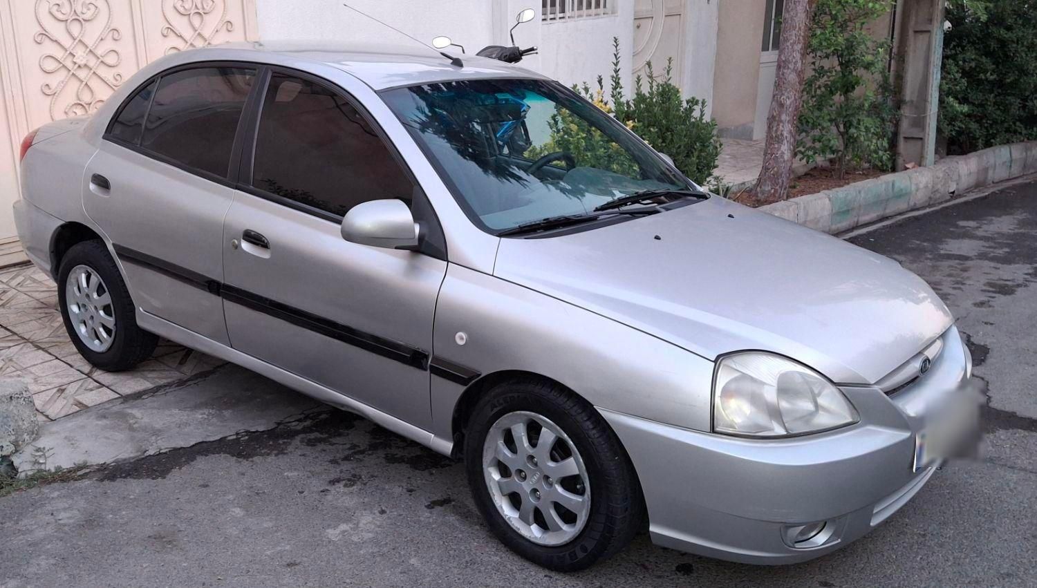 کیا ریو صندوقدار نیمه فول UB - 1389