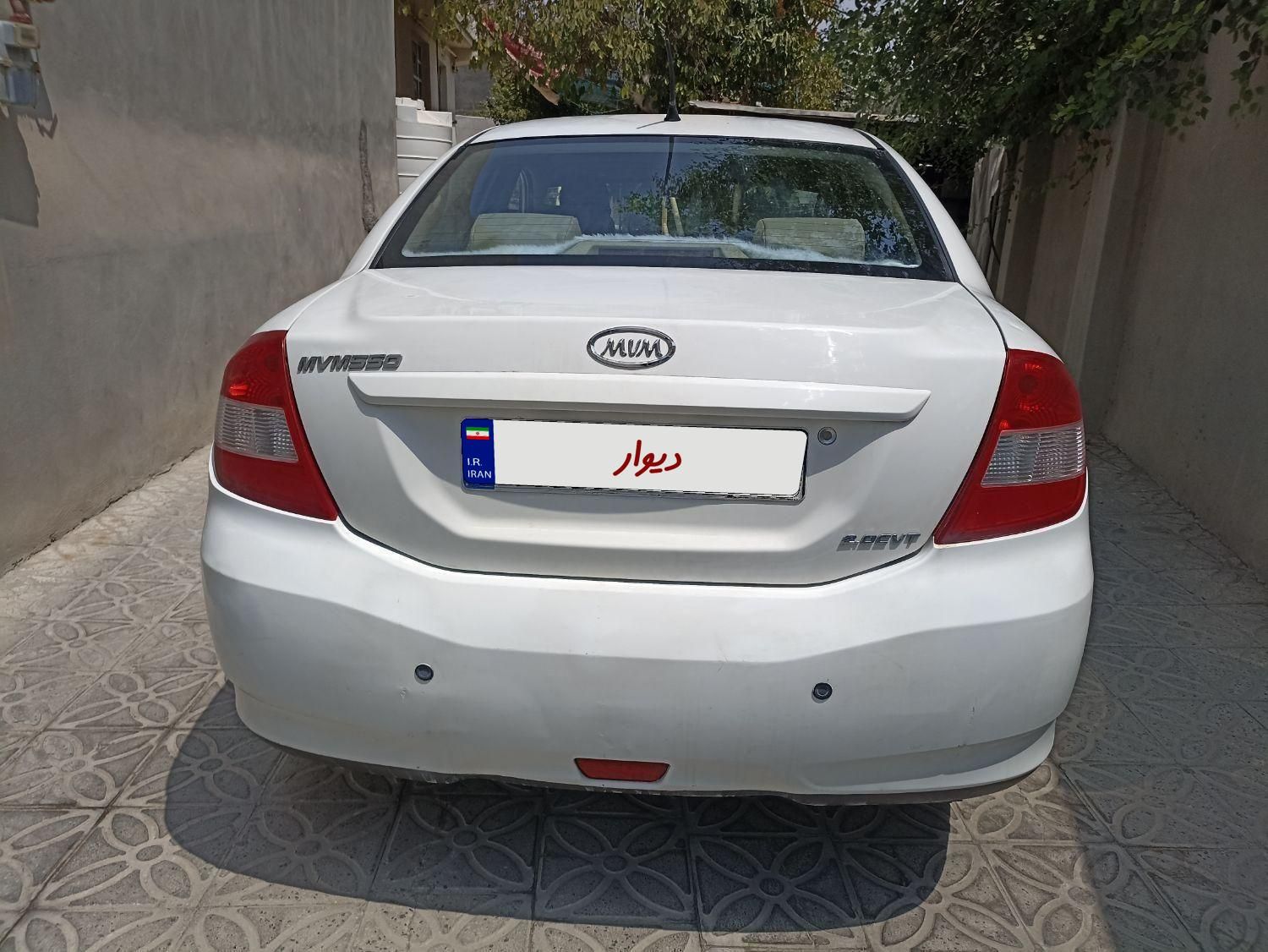 ام وی ام 550 اتوماتیک - 1395
