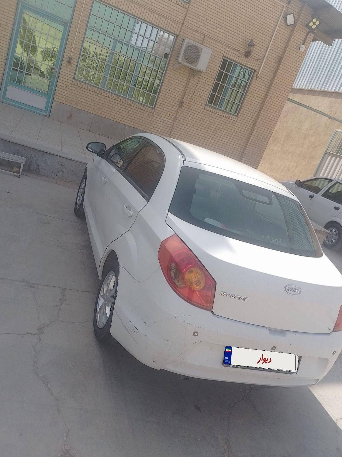 ام وی ام 315 صندوقدار ساده دنده ای - 1391