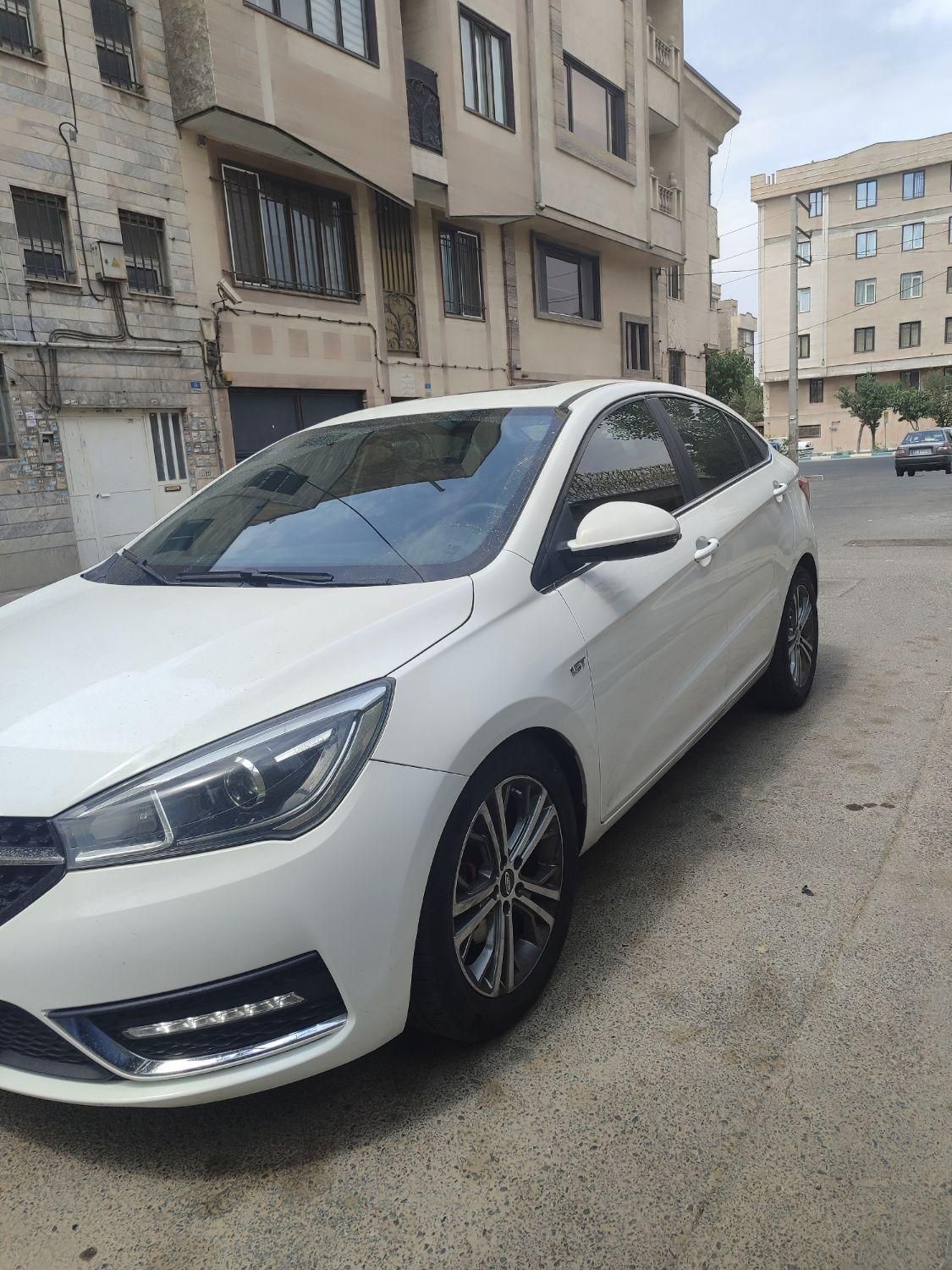 چری آریزو ۵ توربو TE - 1400