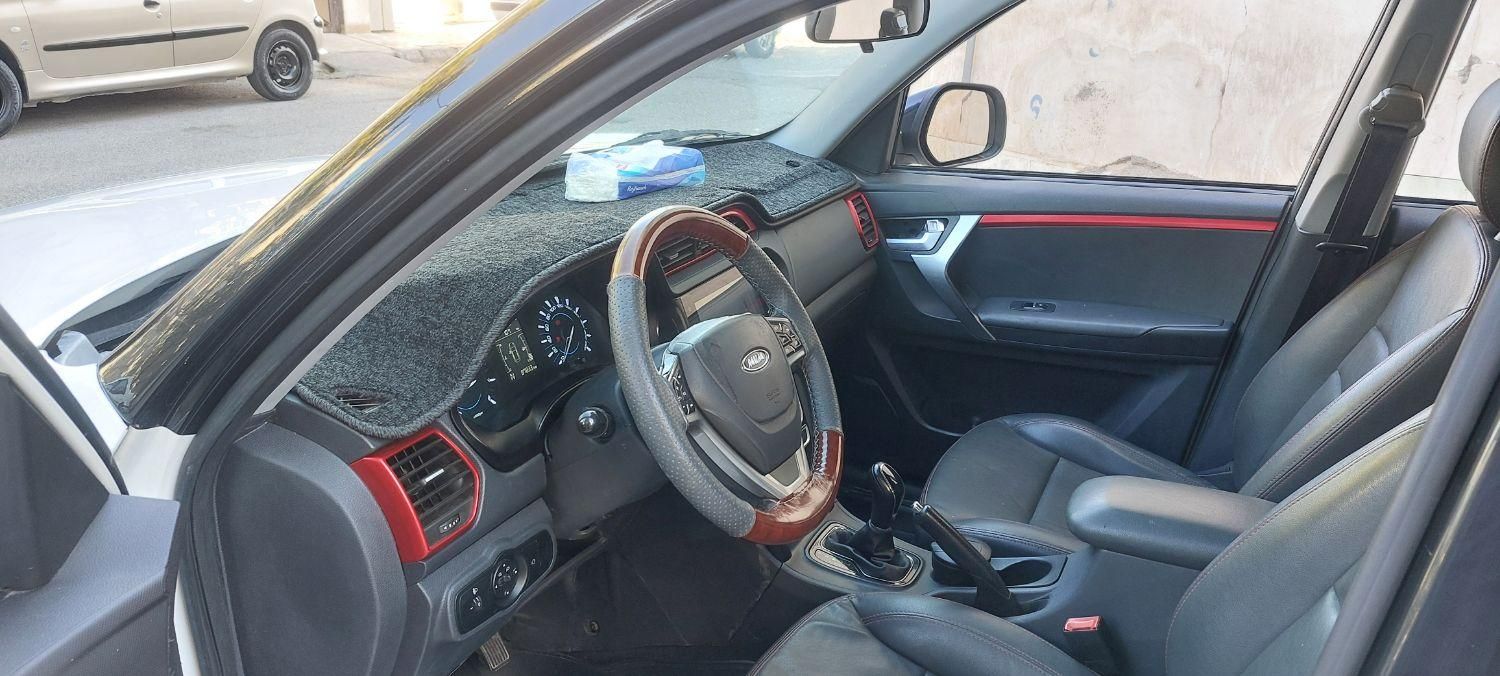ام وی ام X33 S اتوماتیک اسپرت - 1397