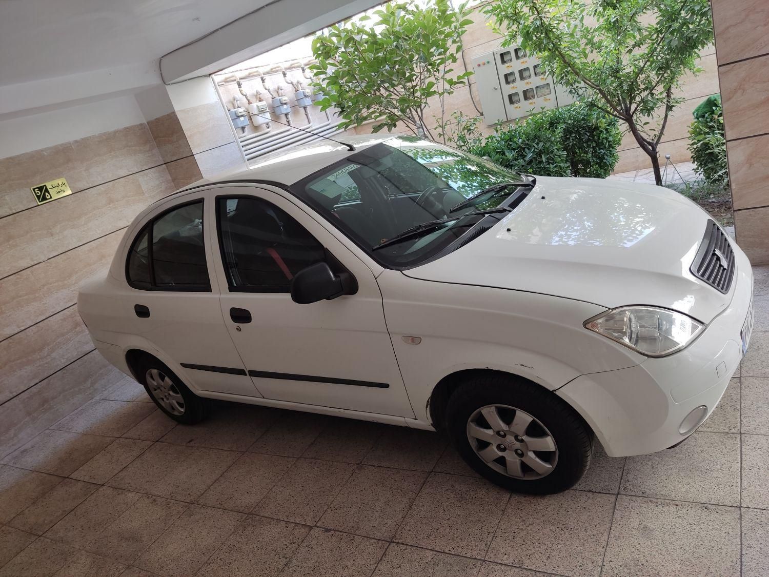 تیبا صندوق دار SX - 1398
