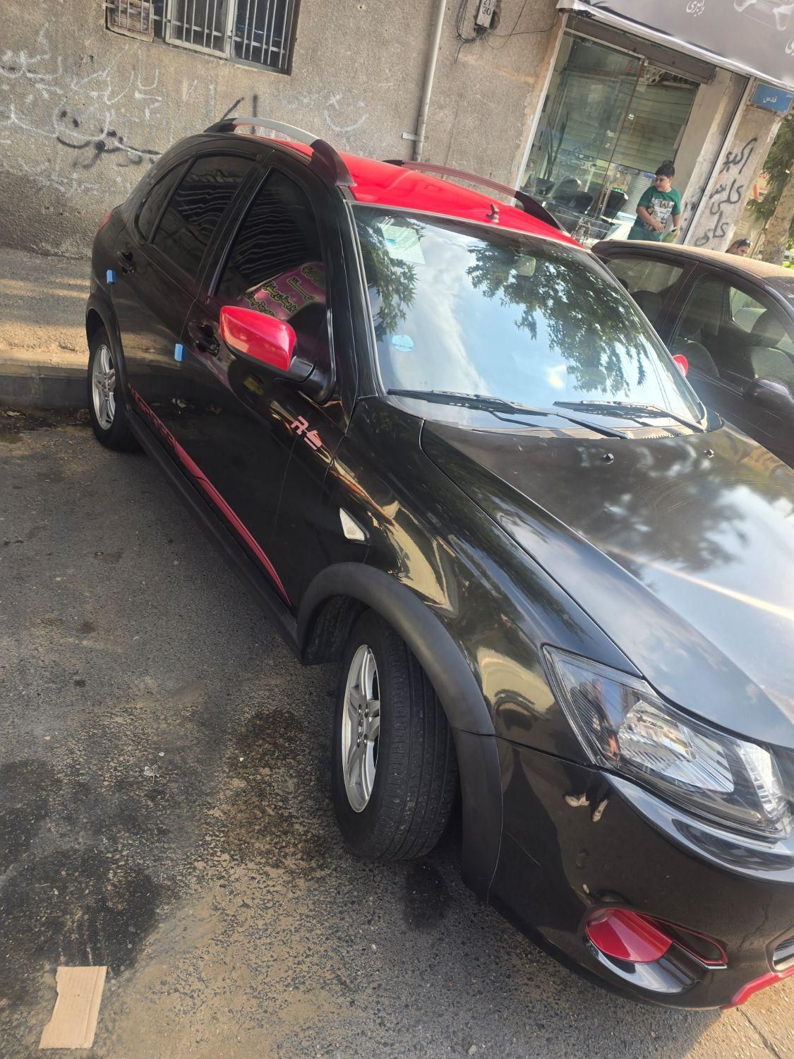 خودرو کوییک، R آگهی ann_19308094