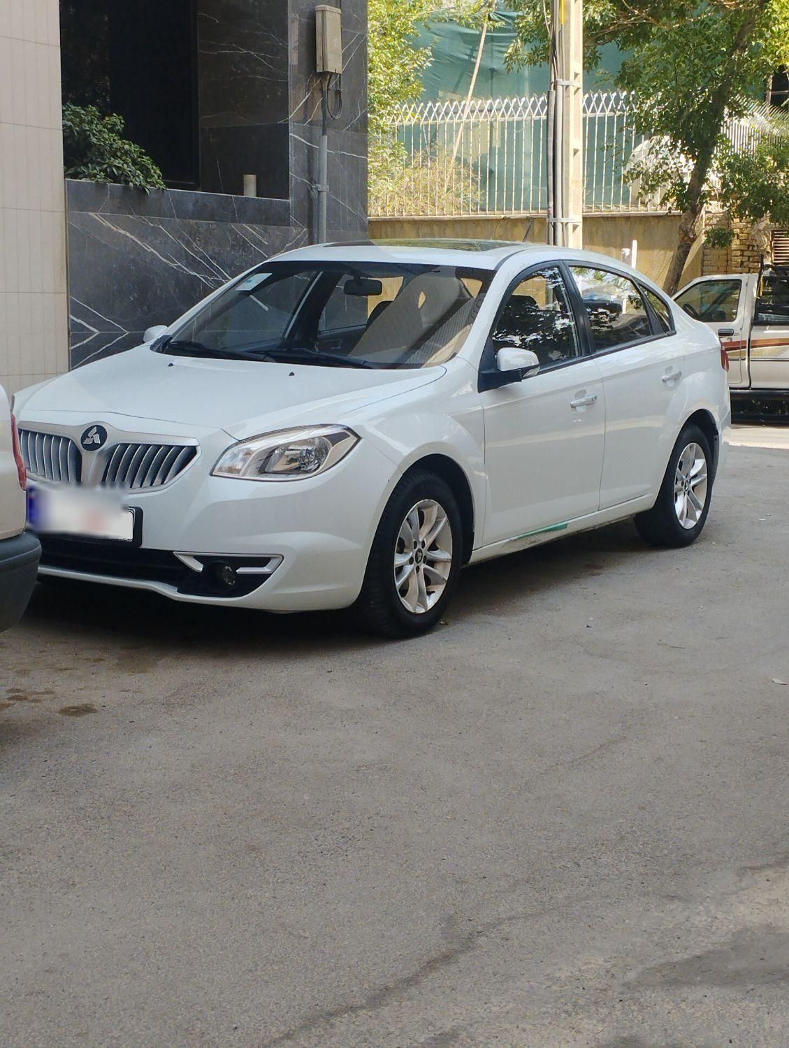 خودرو برلیانس، H230 آگهی ann_19308123