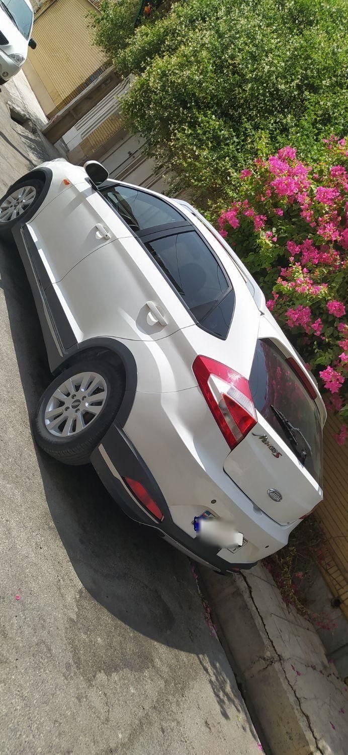 ام وی ام 315 هاچ بک اسپرت اکسلنت - 1396