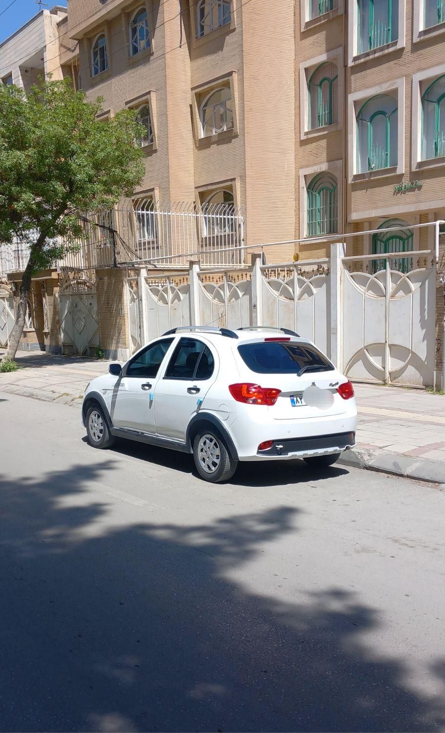 خودرو کوییک، معمولی آگهی ann_19308474
