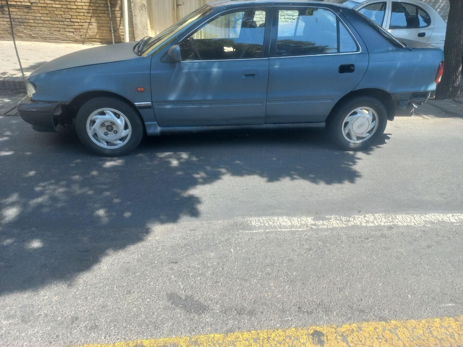 هیوندای النترا 2.0 لیتر - 1994