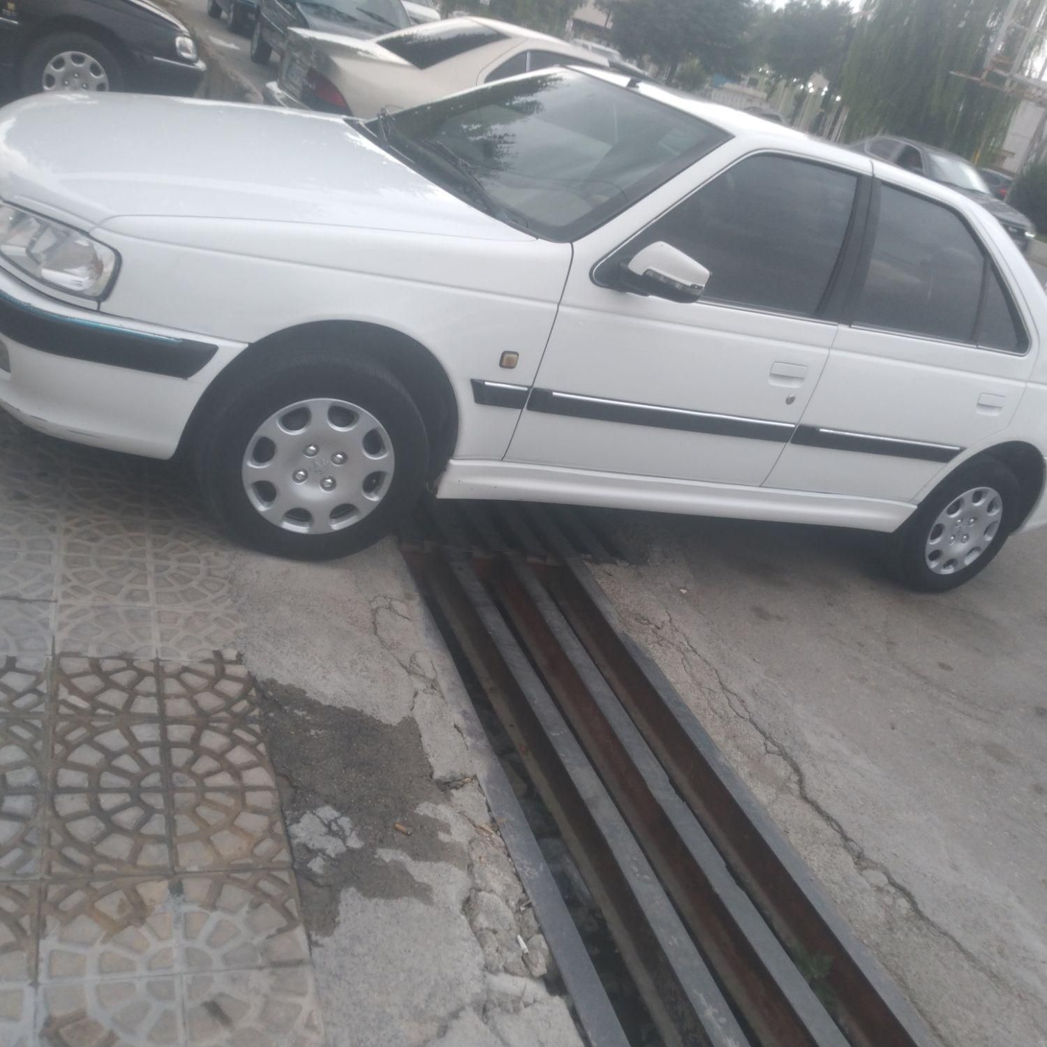 خودرو پژو، پارس آگهی ann_19308811