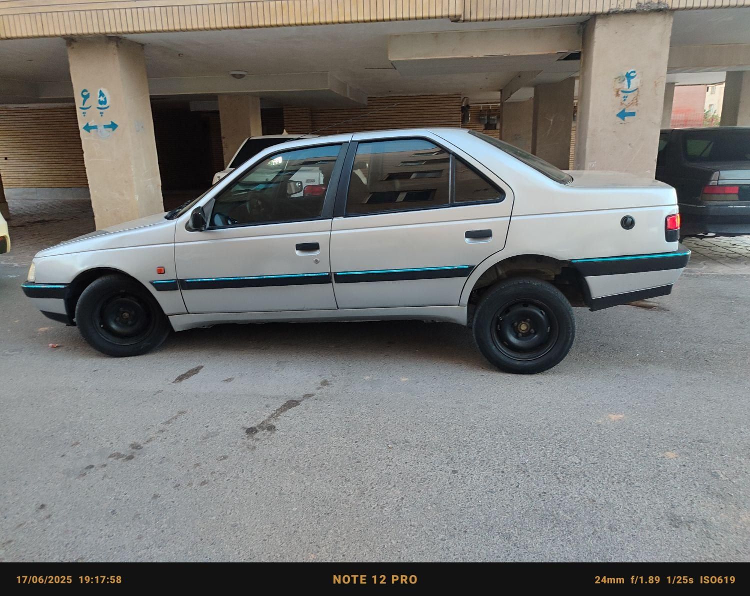 پژو 405 GLX - 1385