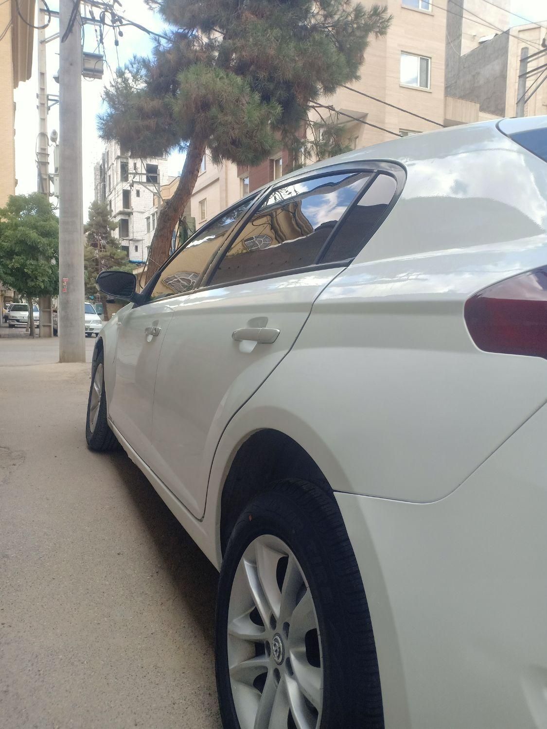 برلیانس H320 دنده‌ای 1650 - 1397