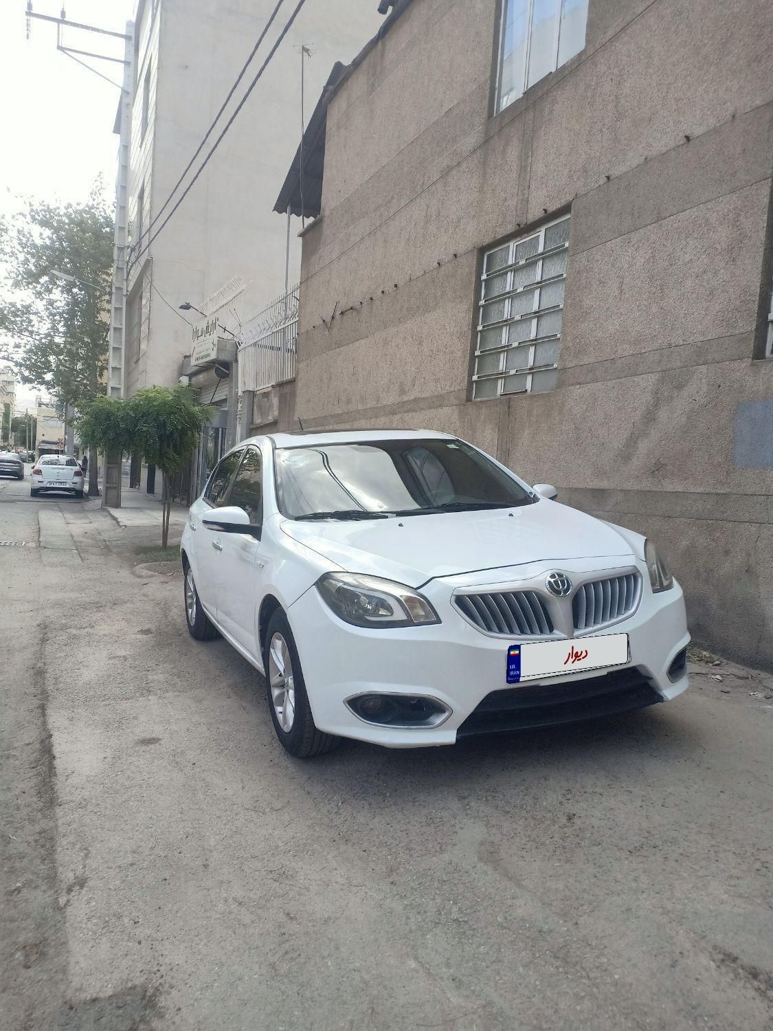 خودرو برلیانس، H320 آگهی ann_19308919