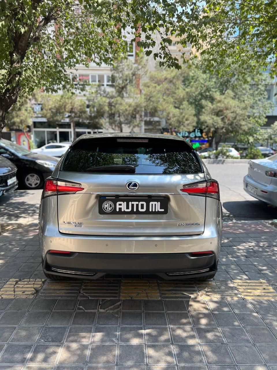 لکسوس NX هیبرید 300H Fsport - 2017