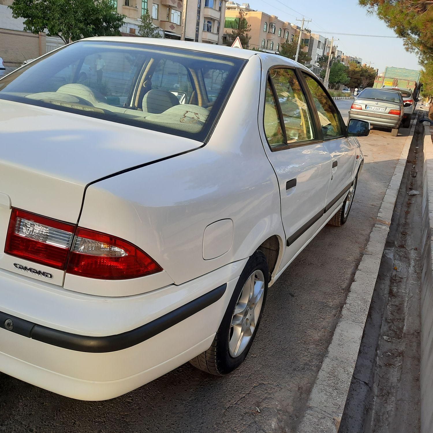 سمند LX XU7 - 1390