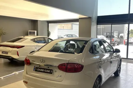 جک J4 اتوماتیک ساده - 1404