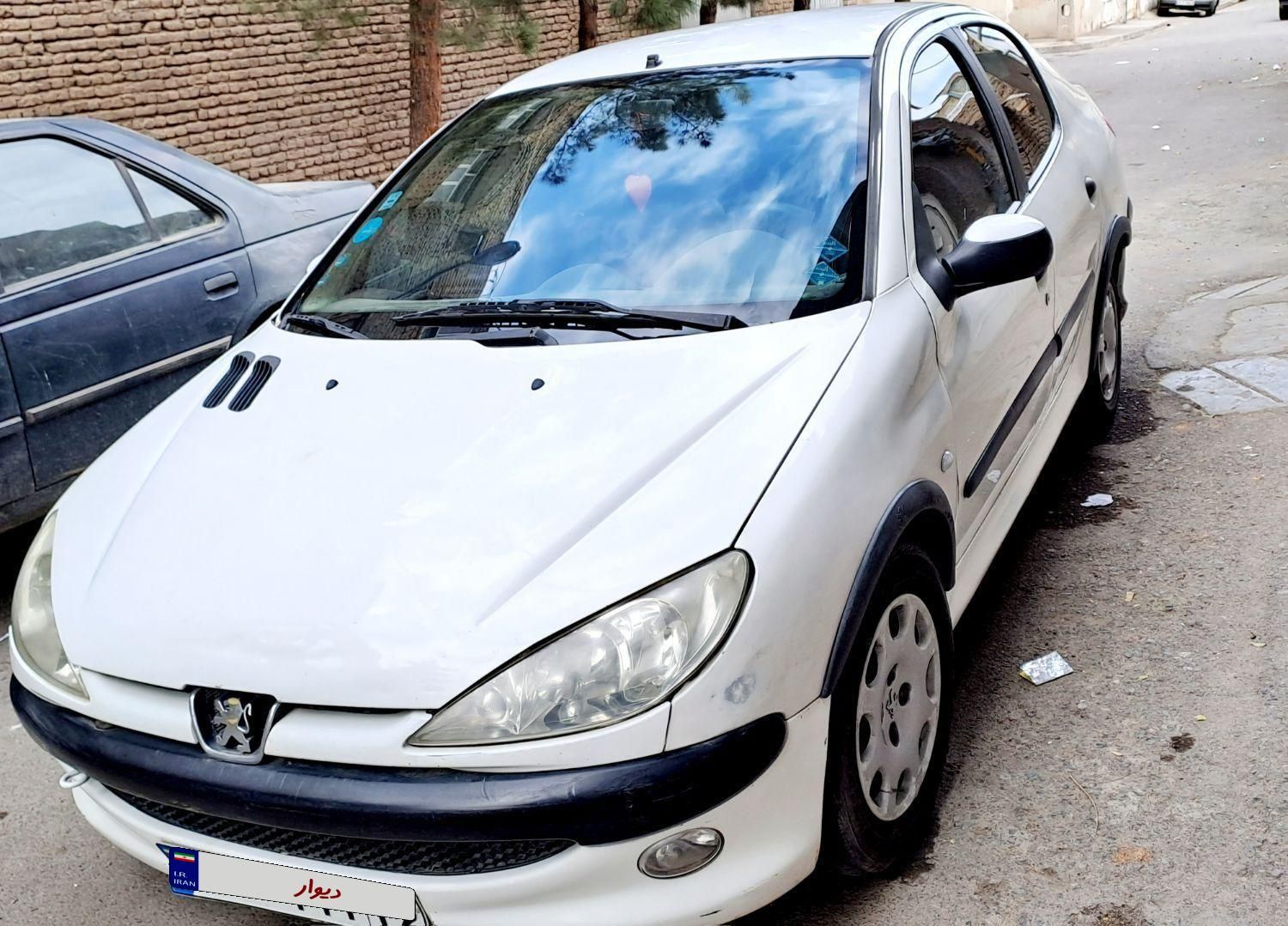 پژو ۲۰۶ صندوق دار v20 - 1387