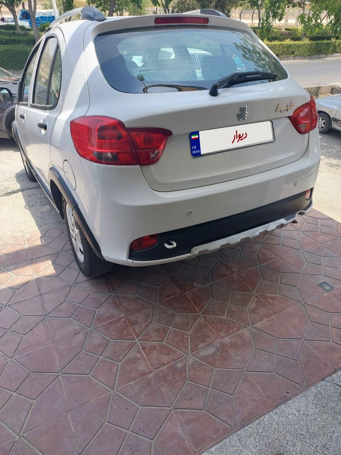 خودرو کوییک، معمولی آگهی ann_19310998