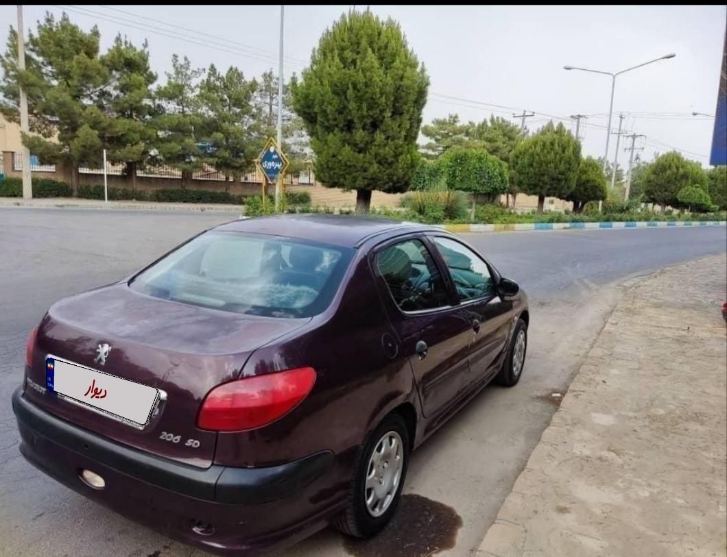 خودرو پژو، ۲۰۶ صندوق دار آگهی ann_19311021