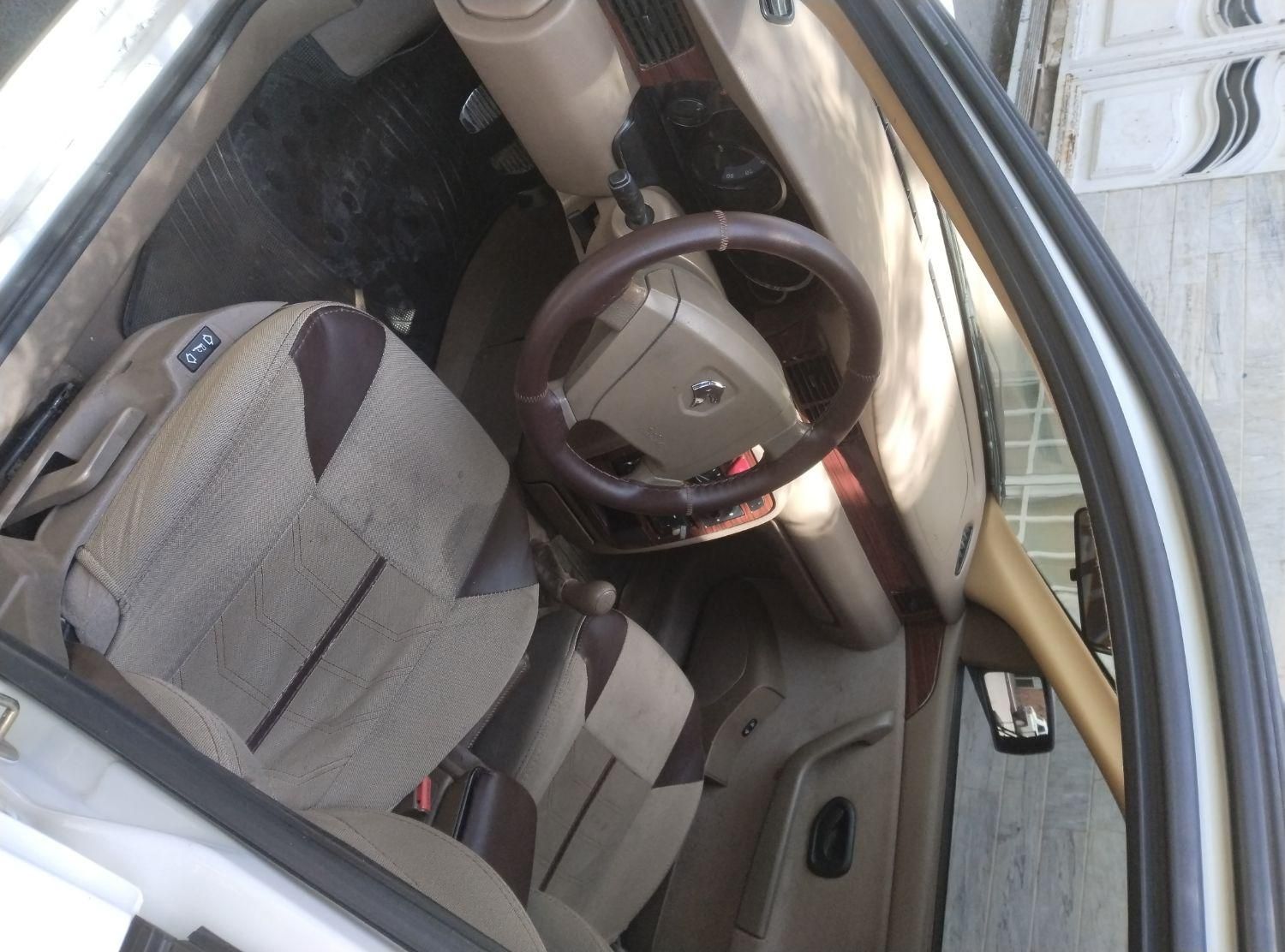 سمند LX XU7 - 1399