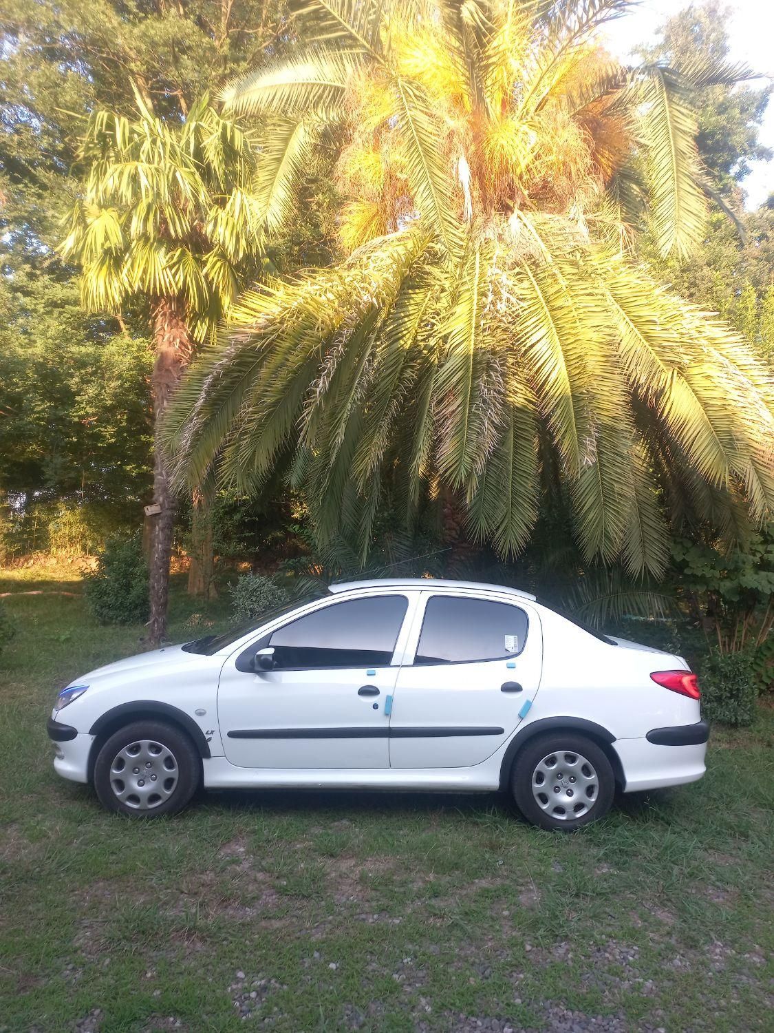 پژو ۲۰۶ صندوق دار v8 - 1397