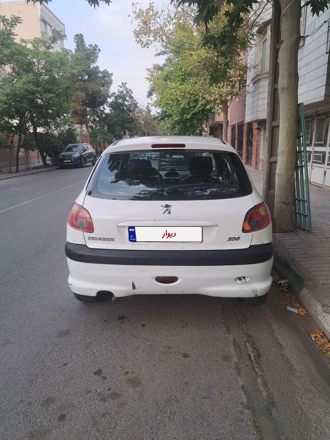 پژو 206 تیپ 2 - 1390