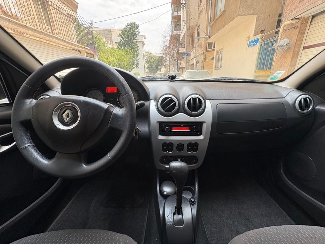 رنو ساندرو اتوماتیک - 1396