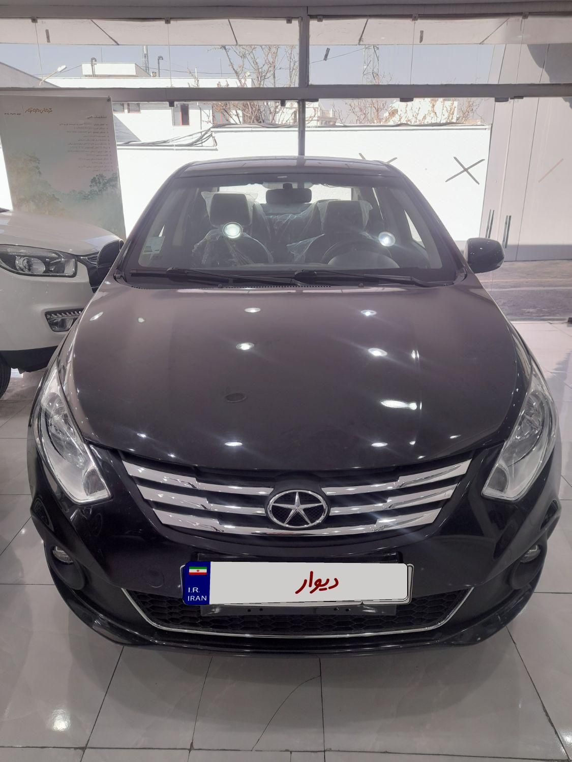 جک J4 اتوماتیک ساده - 1404