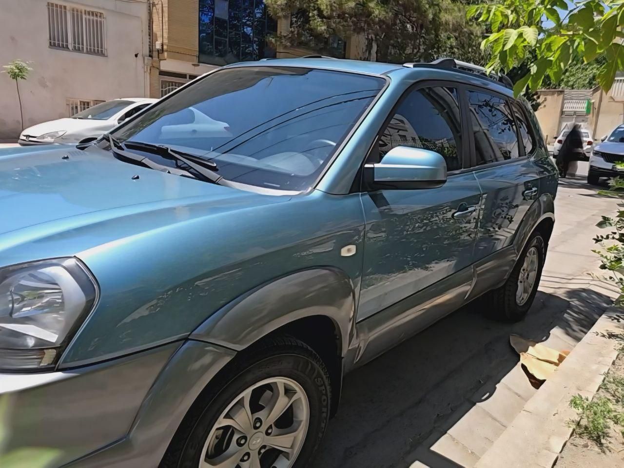 هیوندای توسان 2.7 لیتر - 2009