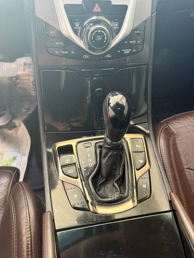 هیوندای آزرا (گرنجور) 3000cc - 2014