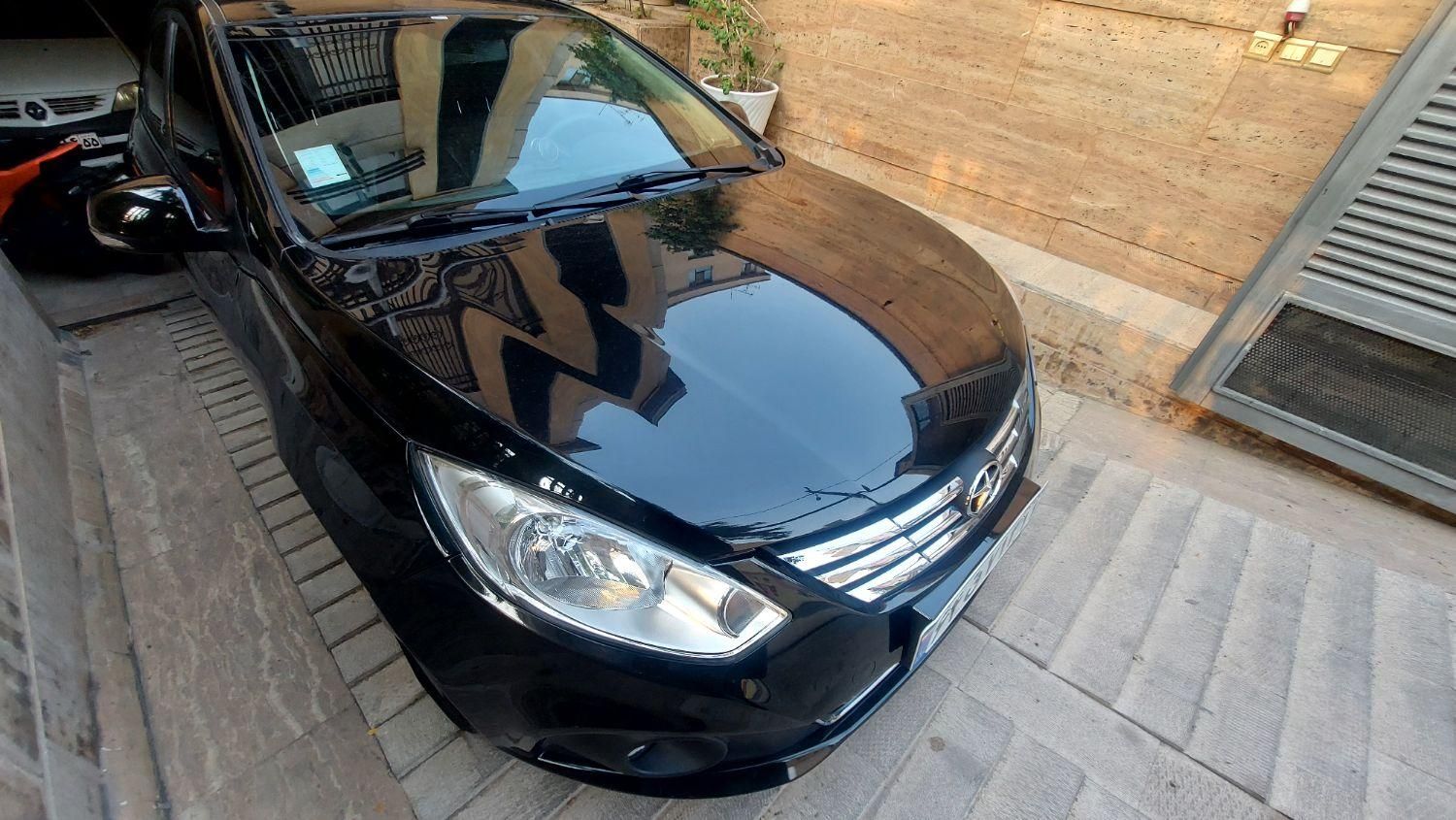 جک J4 اتوماتیک ساده - 1402