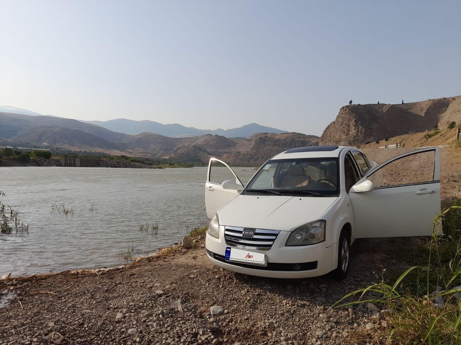 ام وی ام 530 دنده ای - 1394